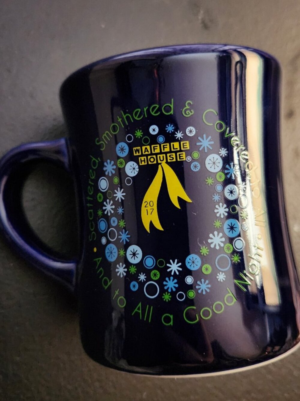 🧇 Waffle House 2017 Holiday Mug - Scattered, Smothered & Covered 🧇